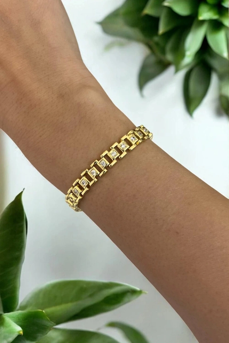 Kare Baget Taş Detay Gold Altın Kaplama Bileklik
