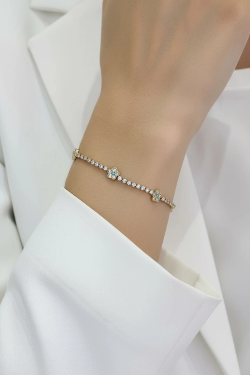 Su Yolu Model Mavi Taşlı Çiçek Detay Gold Altın Kaplama Çelik Bileklik