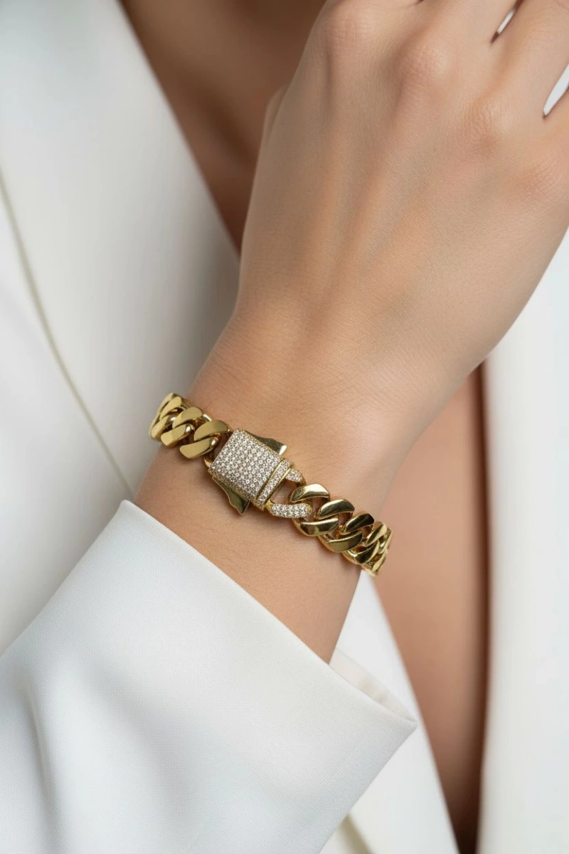 Elea Model Gold Altın Kaplama Gurmet Bileklik