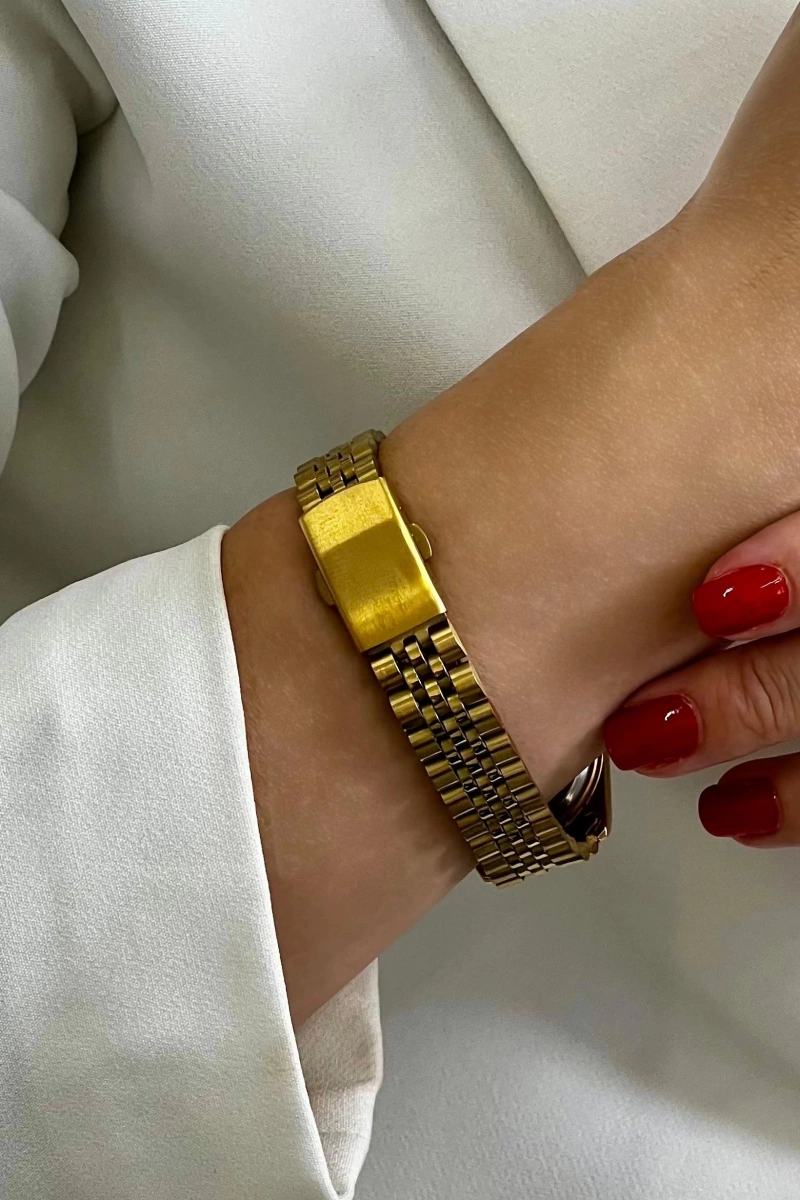 Roma Model Gold İçi Beyaz Detay Kadın Kol Saati