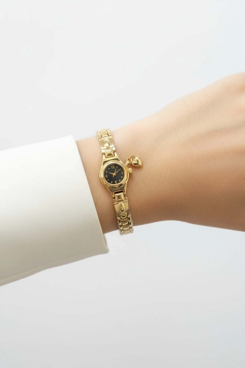 Ubud Model Gold İçi Siyah Kadın Kol Saati