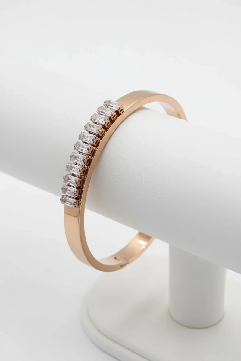 Sıralı Taş Baget Model Rose Altın Kaplama Bileklik