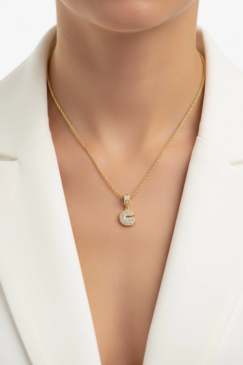 G Harf Taşlı Burgu Gold Altın Kaplama Çelik Kolye