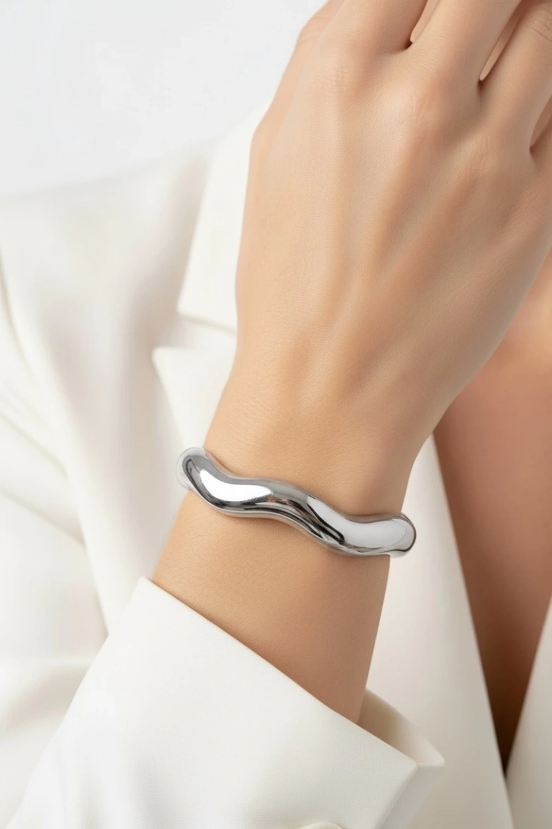 Kalın Halka Beyaz Kaplama Model Kelepçe Bileklik