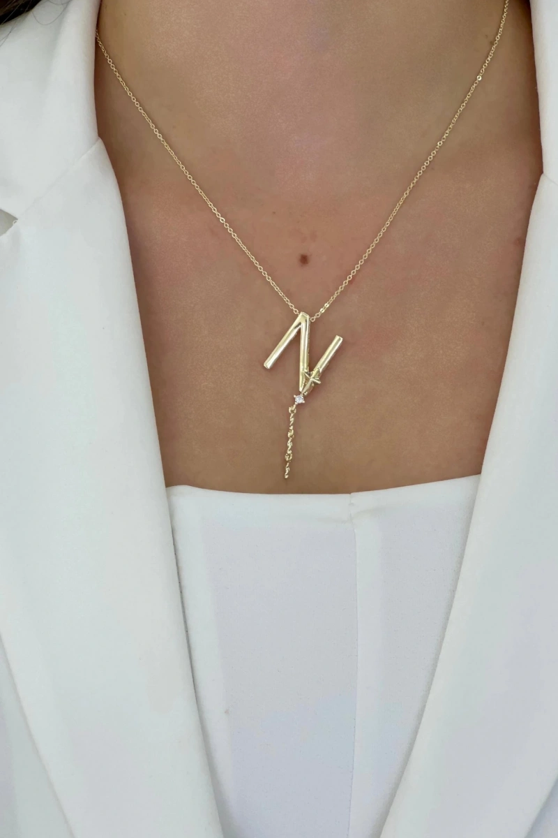 Sallantı Model N Harf Detay Gold Altın Kaplama Kolye
