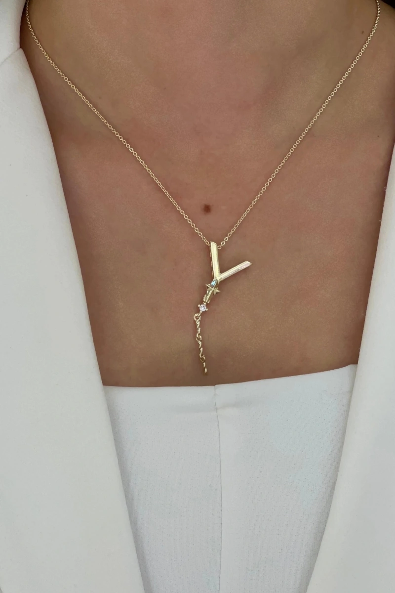 Sallantı Model Y Harf Detay Gold Altın Kaplama Kolye