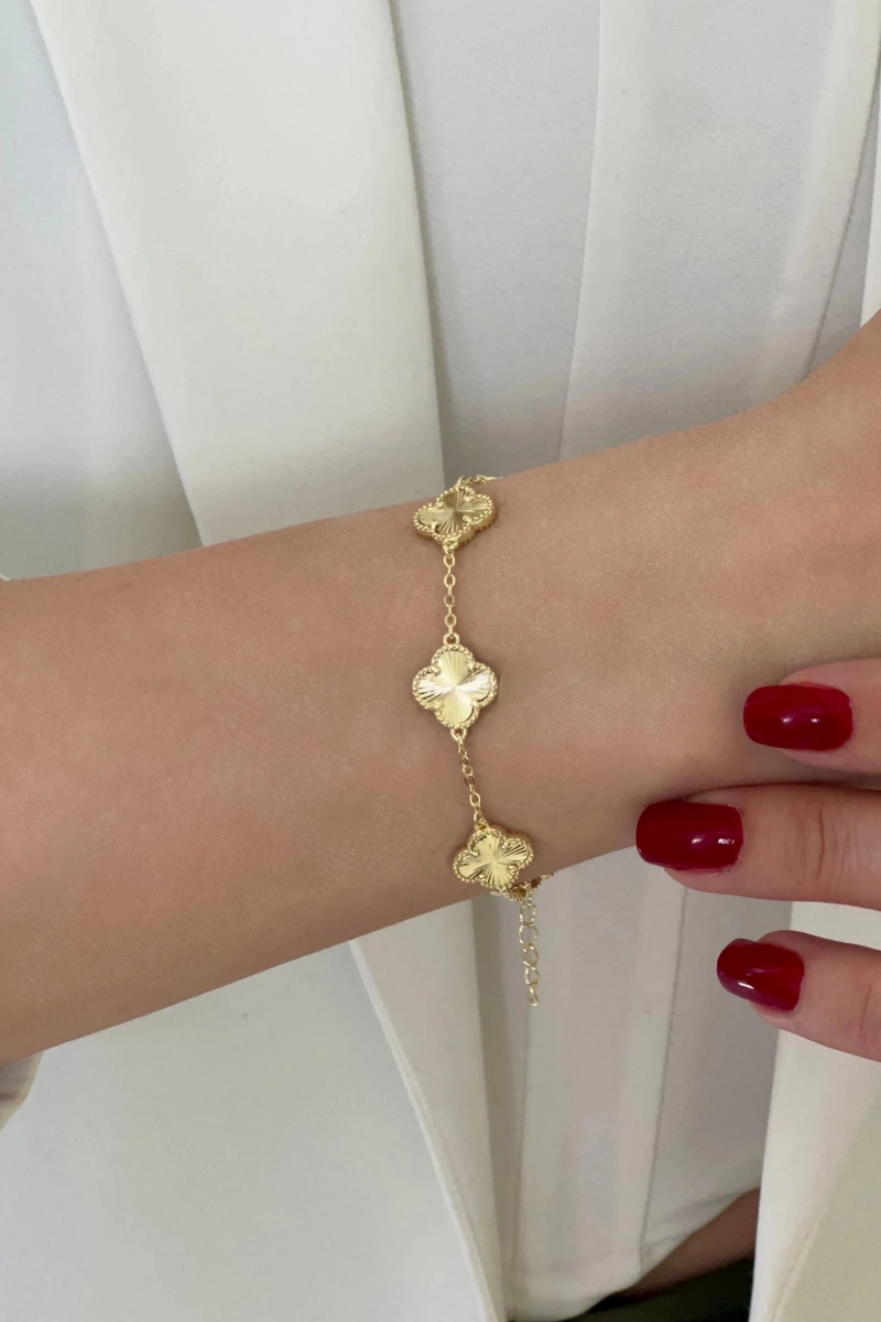 Işıl Simli Yonca Gold Altın Kaplama Bileklik