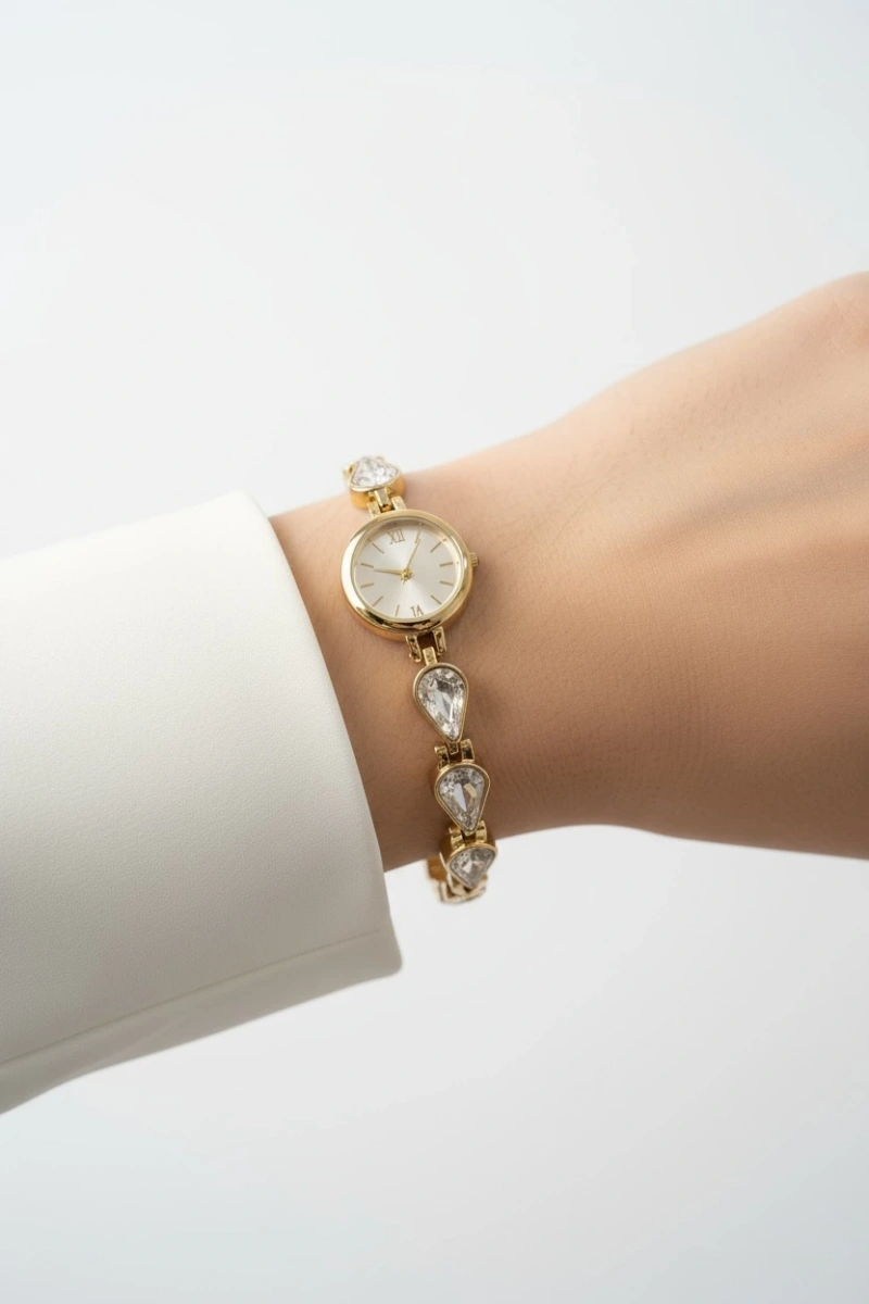 Gold Kordon Beyaz Kadran Damla Detay Kadın Kol Saati