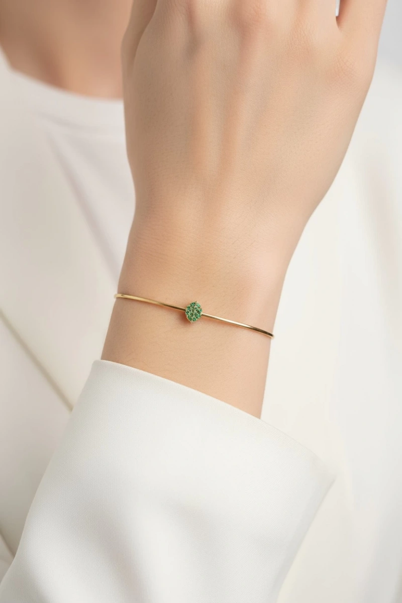 Yay Model Yaprak Detay Gold Altın Kaplama Bileklik