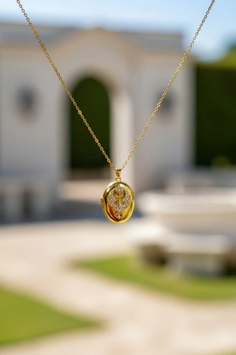 Alya Model İnce Zincir Beyaz Taş Detay Gold Altın Kaplama Kolye