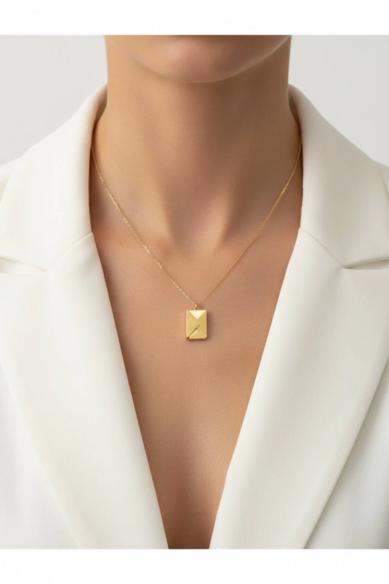 Friends Çelik Altın Kaplama Kolye