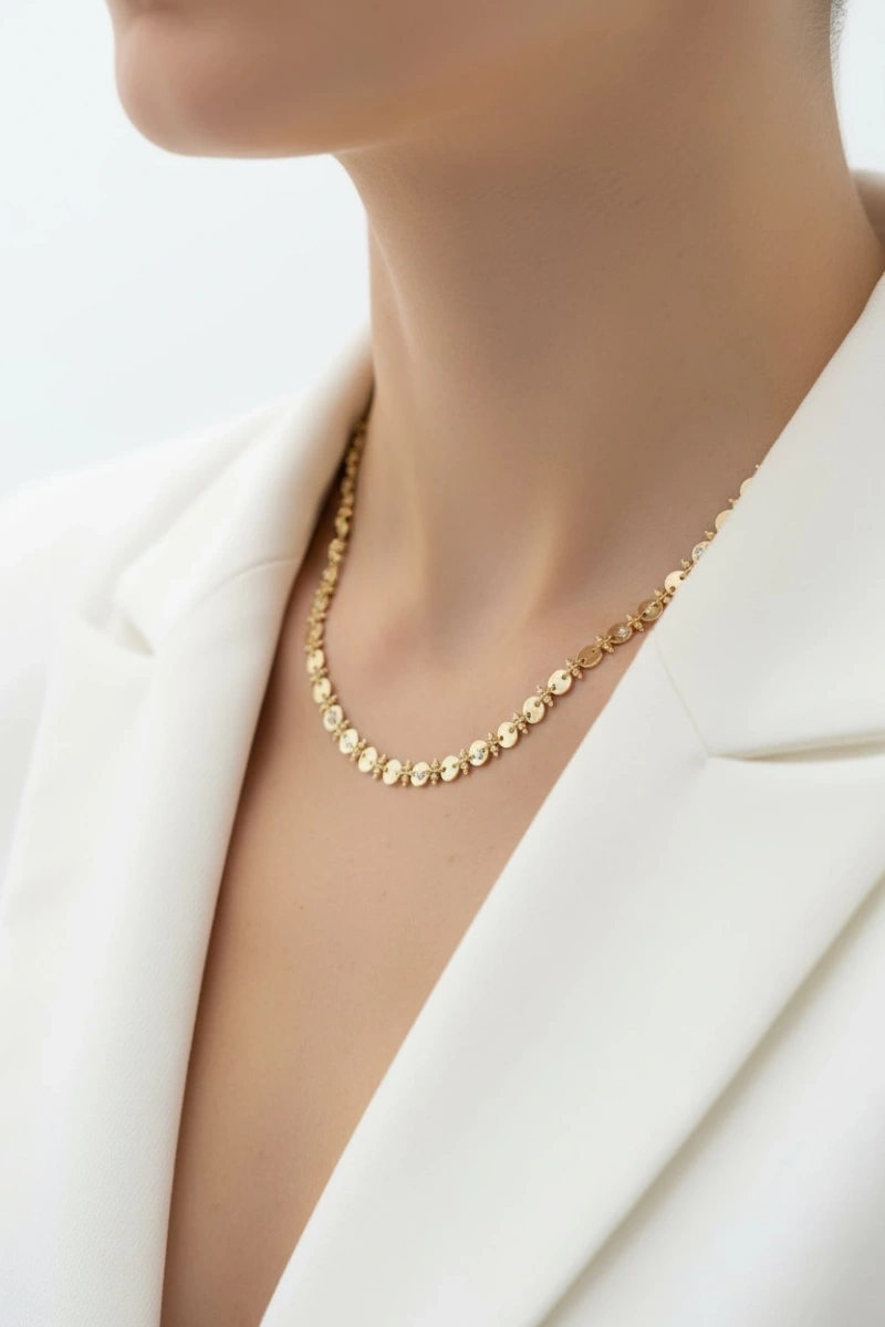 Pul Model Dorika Geçiş Detay Gold Altın Kaplama Kolye