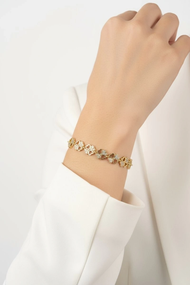 Sıralı Taşlı Yonca Model Gold Altın Kaplama Bileklik
