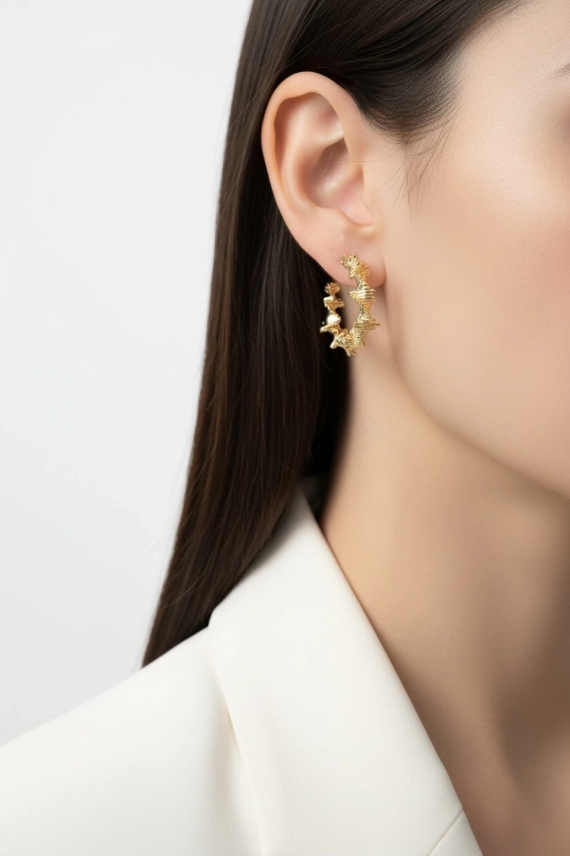 Elyvia Model Gold Altın Kaplama Küpe