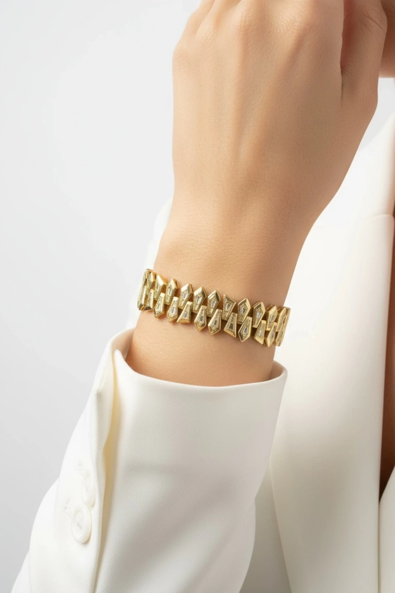 Sıralı Asimetrik Taş Model Gold Altın Kaplama Bileklik