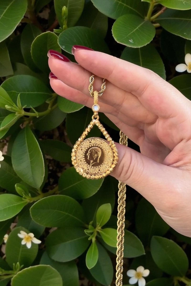 Burgu Zincir Dorika Damla Detay Yarım Altın Model Gold Altın Kaplama Kolye