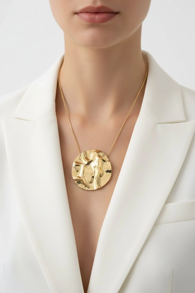 Desenli Halka Model Gold Altın Kaplama Kolye