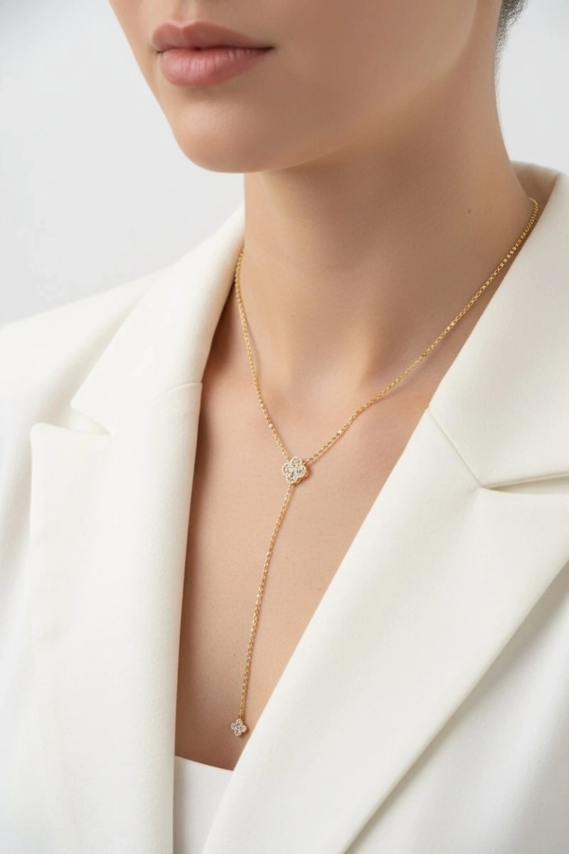 Pul Kolye Sarkıt Yonca Detay Gold Altın Kaplama Kolye