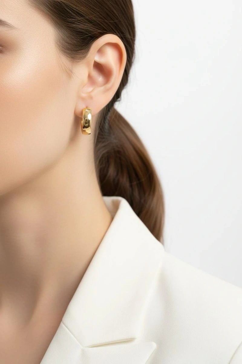 Luna Model Gold Altın Kaplama Küpe