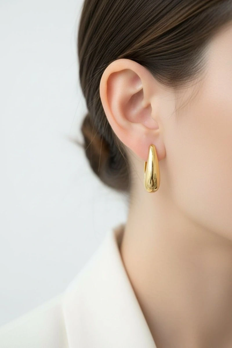 Linea Model Gold Altın Kaplama Küpe