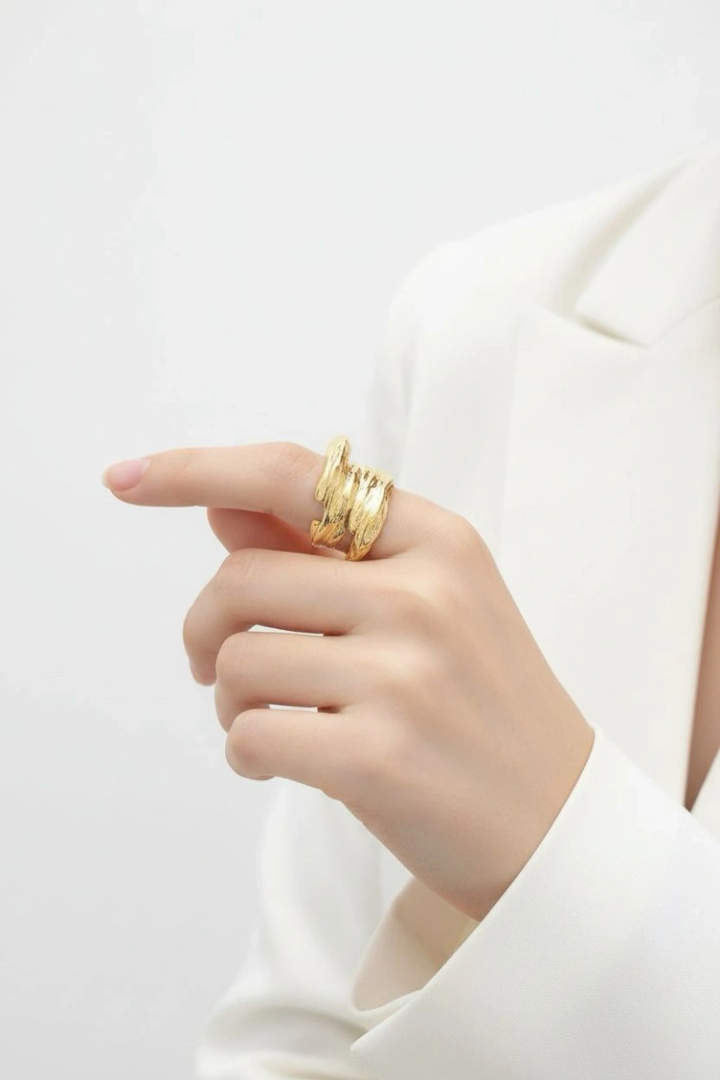 Tiara Model Gold Altın Kaplama Ayarlanabilir Yüzük