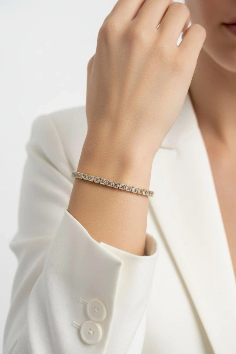 Kare Su Yolu Model Gold Altın Kaplama Bileklik