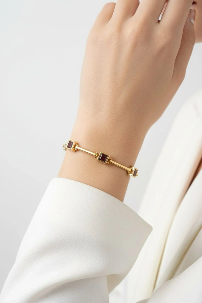 Mor Kare Geçişli Gold Altın Kaplama Bileklik