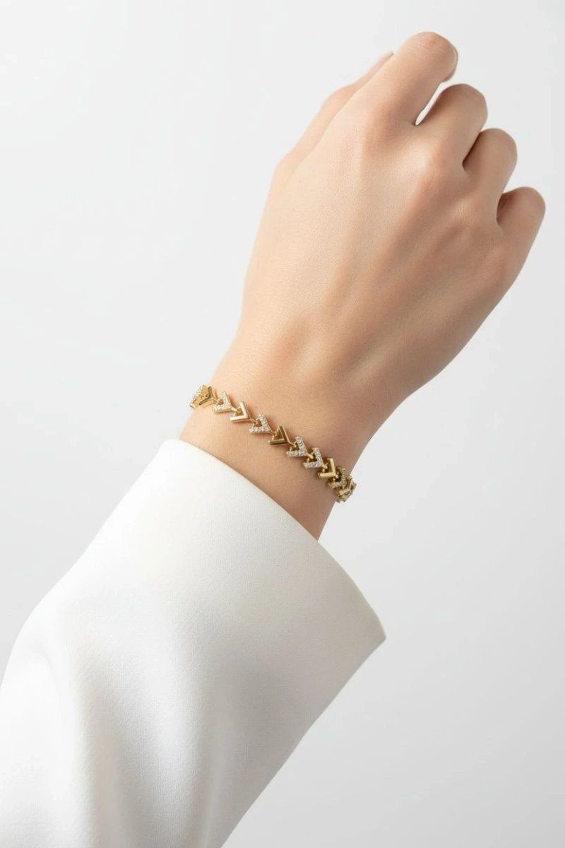 Üçgen Model Nokta Desen Gold Altın Kaplama Bileklik