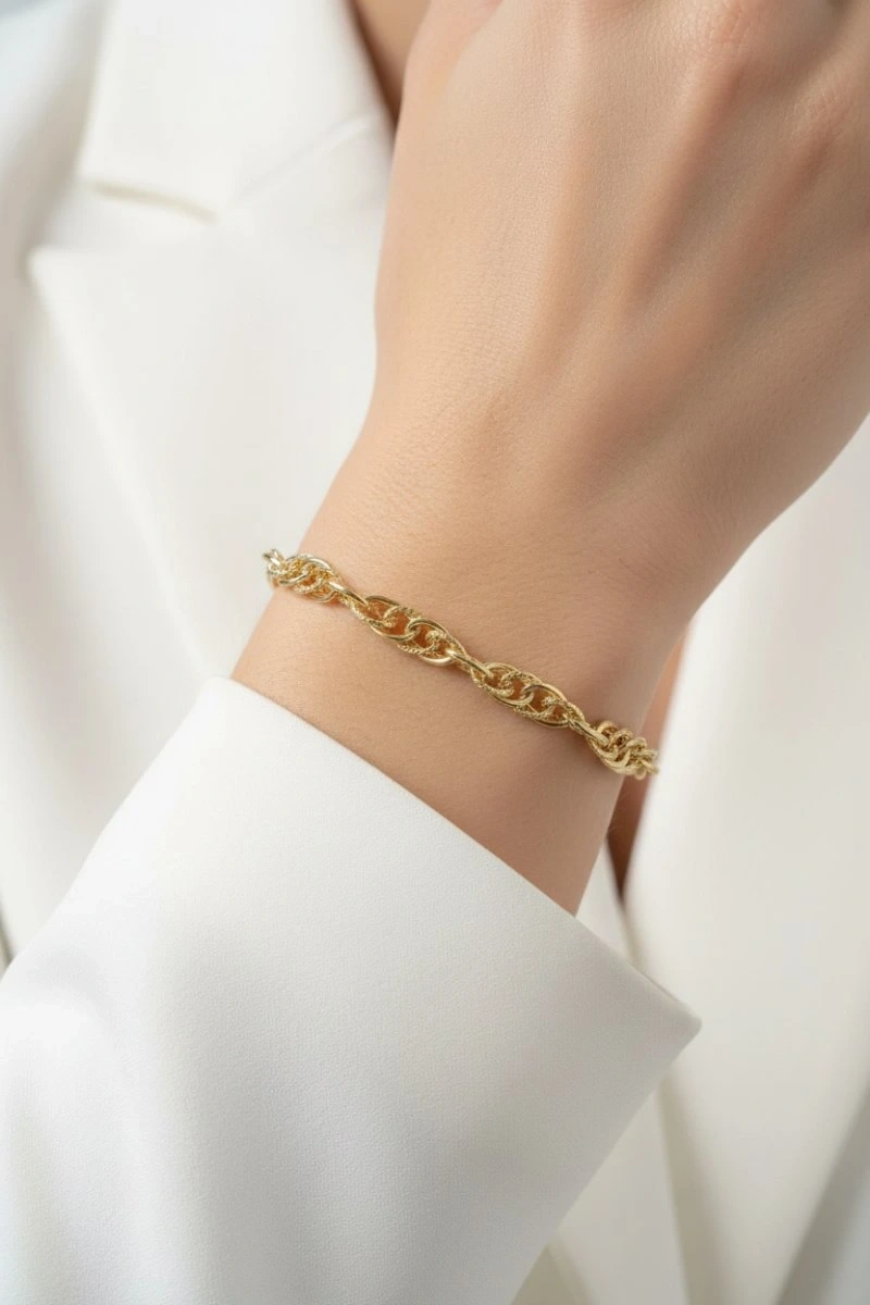 Yarı Desenli Halka Geçiş Model Gold Altın Kaplama Bileklik