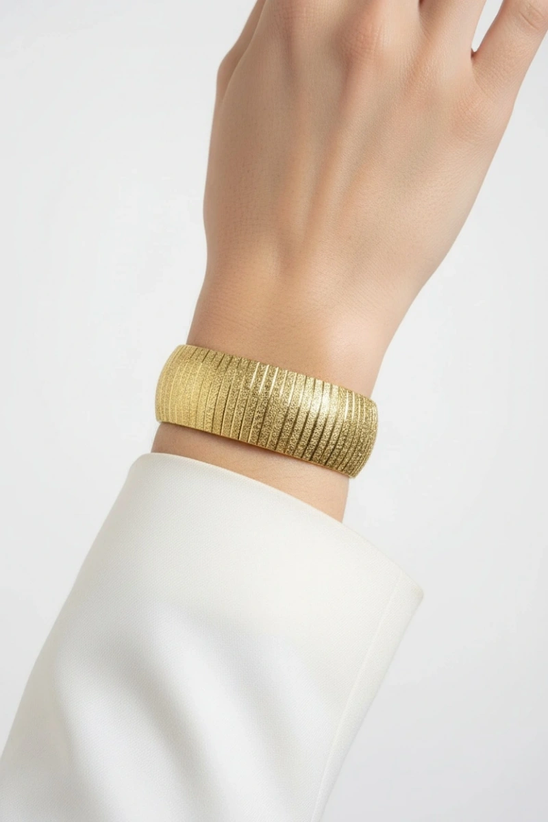 Sim Çizgi Model Kalın Kuyum Kelepçe Model Bilezik