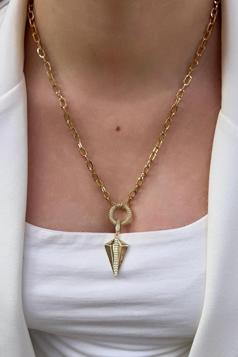 Halka Zincir Üçgen Taş Detay Gold Altın Kaplama Kolye