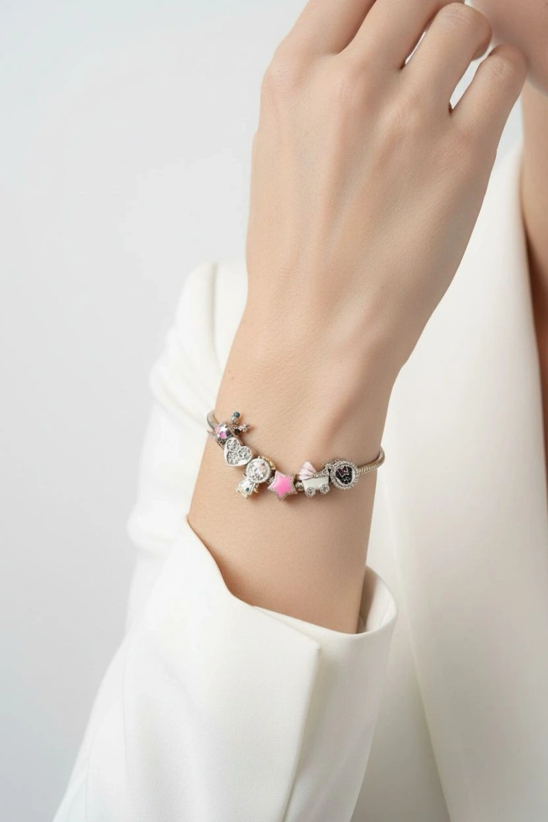 Pembe Yıldız Detay Sallantılı Gold Altın Kaplama Bileklik