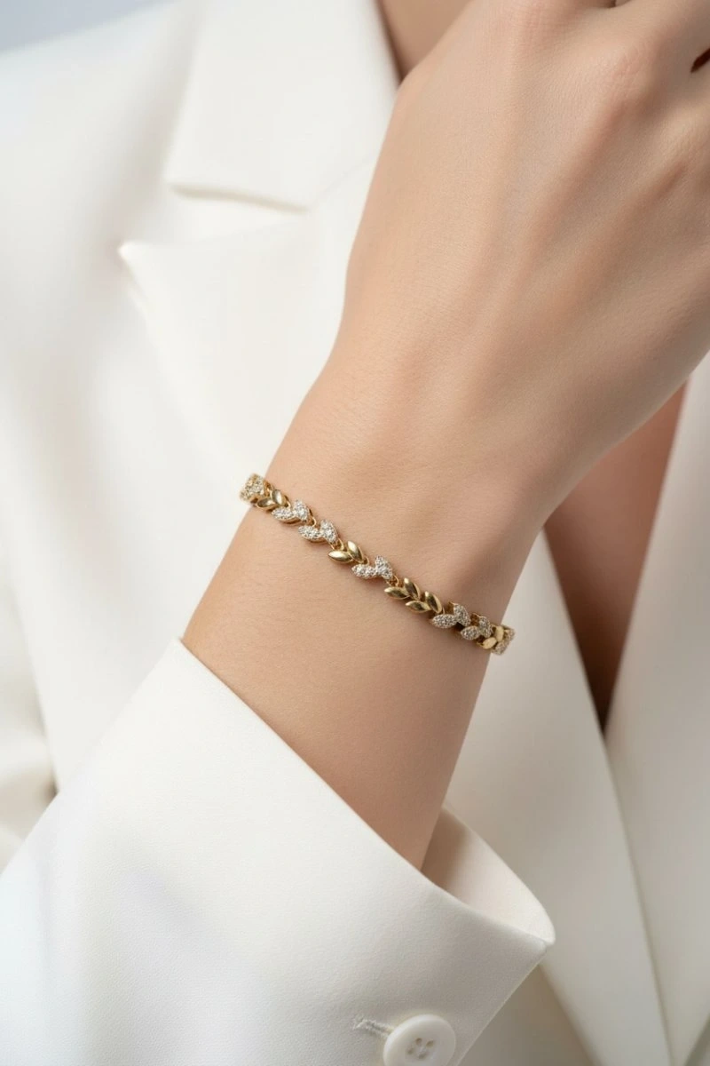 Sıralı Yaprak Model Taş Detay Gold Altın Kaplama Bileklik