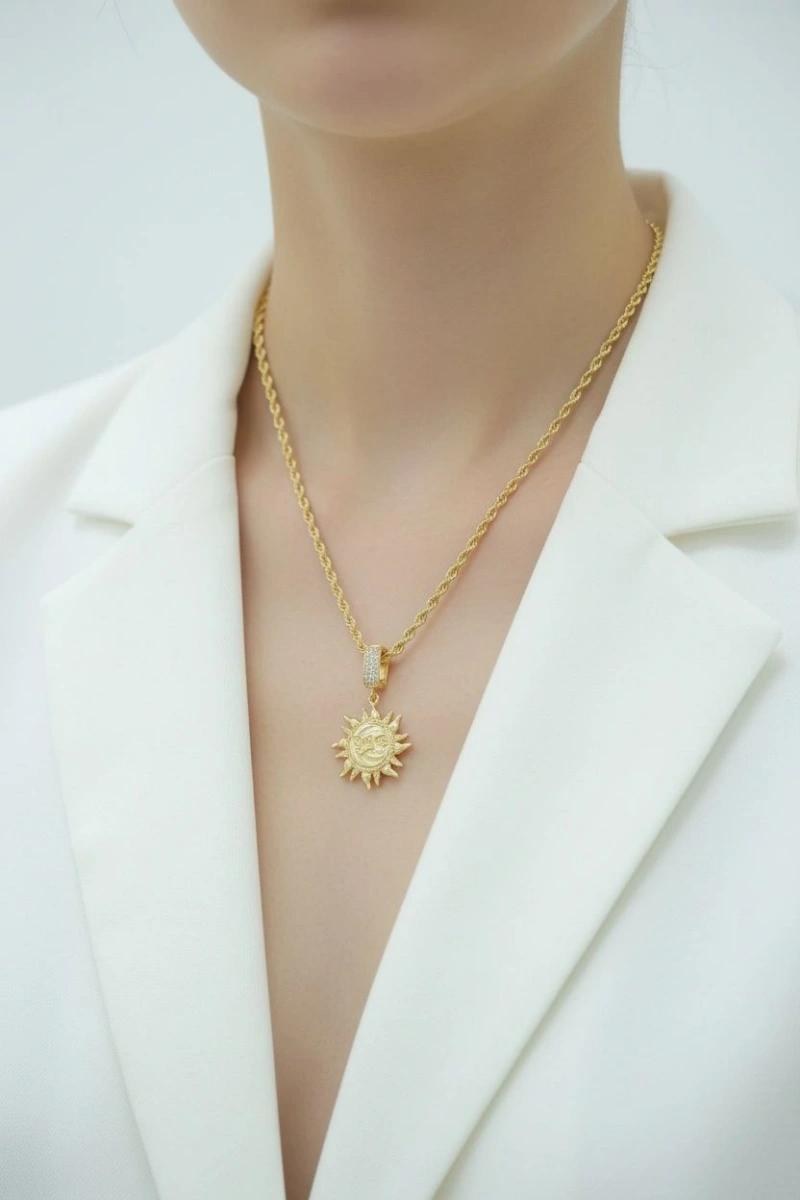 Luna Model Gold Altın Kaplama Kolye