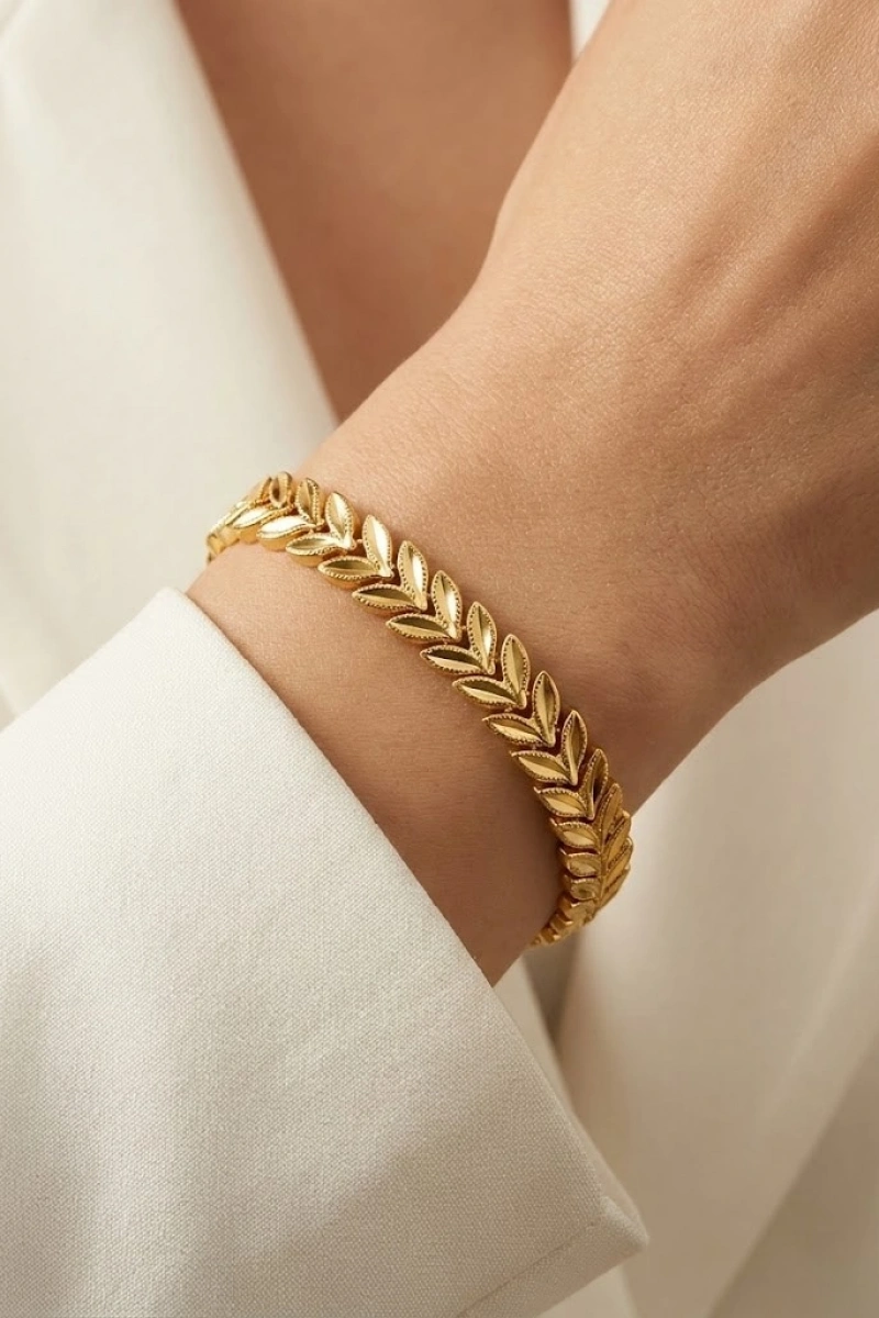 Desenli Başak Detay Gold Altın Kaplama Kuyum Bileklik