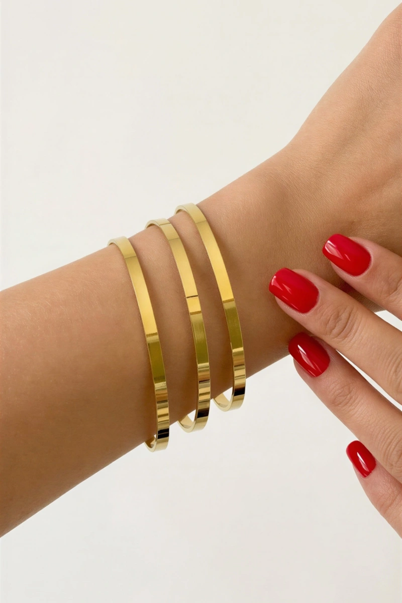 Ajda Model Kesme Gold Altın Kaplama Çelik Bileklik