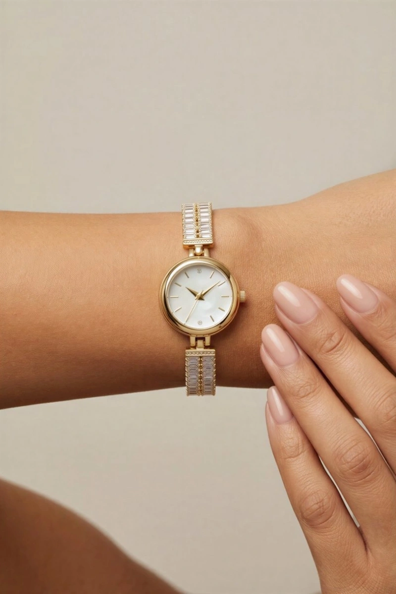 Su Yolu Kadran Gold Model Metal Kadın Kol Saati