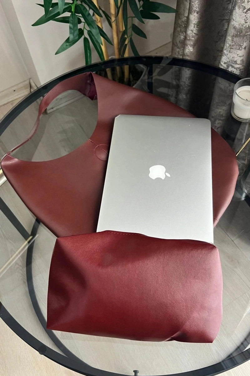 Janet Model Bordo Renk Deri Kol Çantası