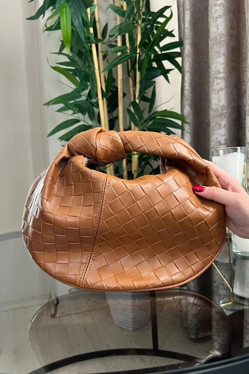 Andrea Model Kiremit Renk Deri Kol Çantası