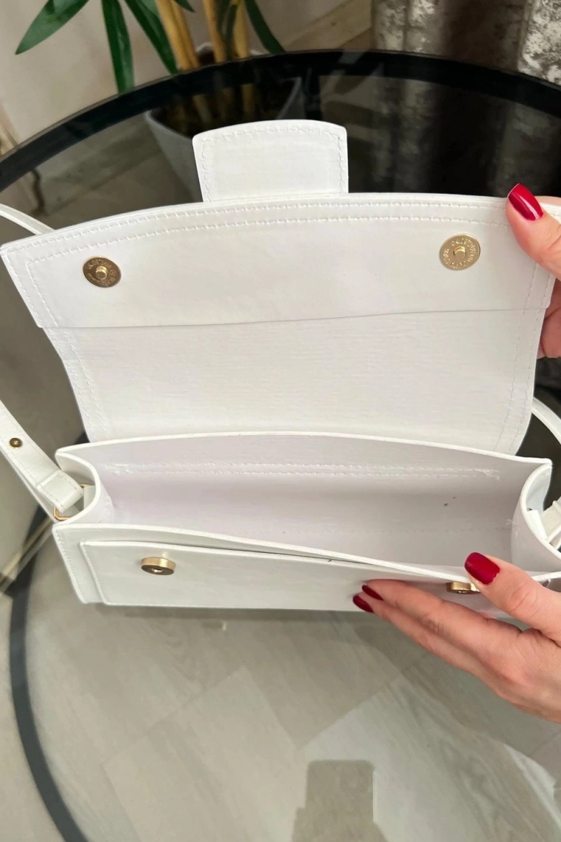 Elegance Model Beyaz Deri Kol Çantası