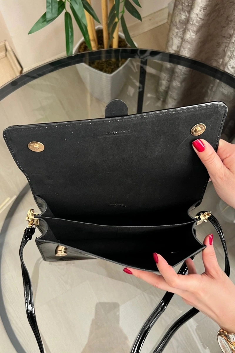 Paris Model Parlak Siyah Deri Kol Çantası