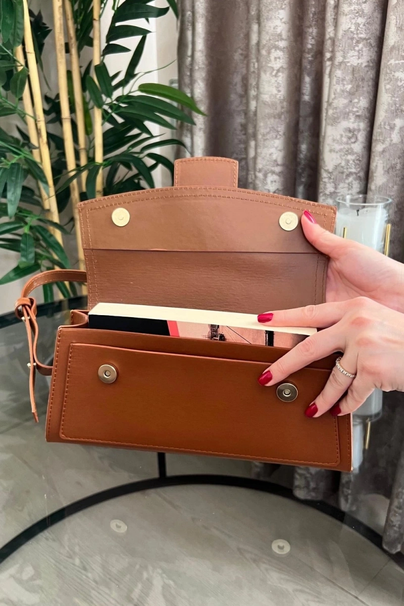 Elegance Model Kiremit Deri Kol Çantası