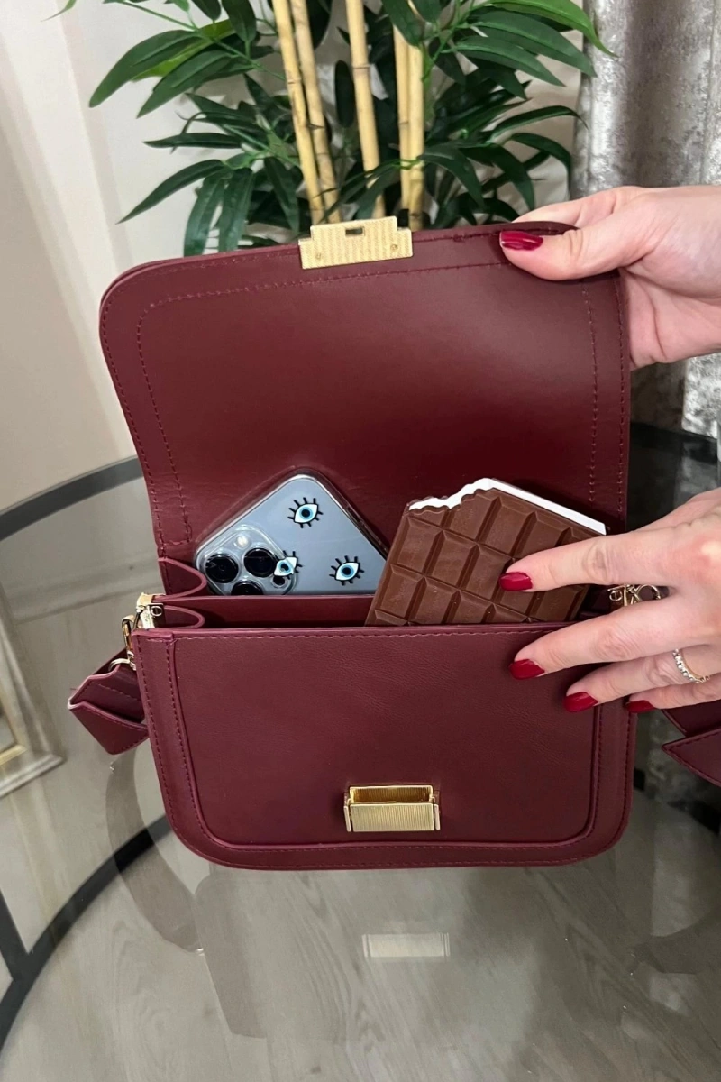 Nora Model Bordo Renk Deri Kol Çantası