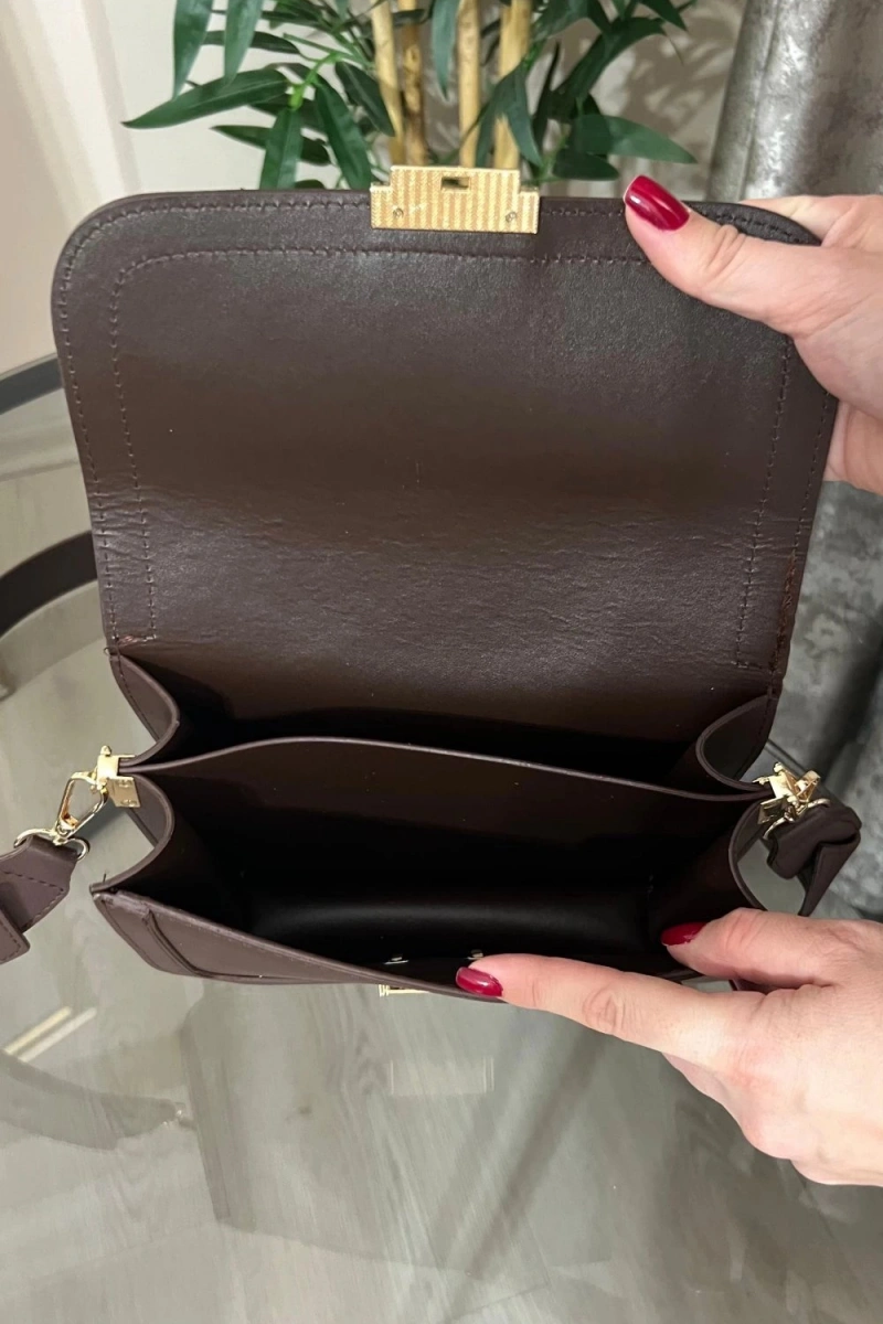 Nora Model Acı Kahve Renk Deri Kol Çantası