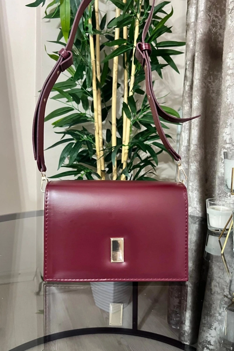 Karmin Model Bordo Renk Deri Kol Çantası