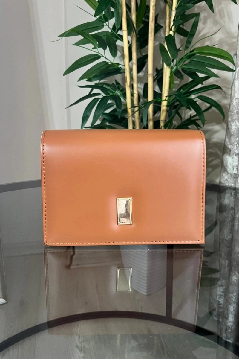 Karmin Model Taba Renk Deri Kol Çantası