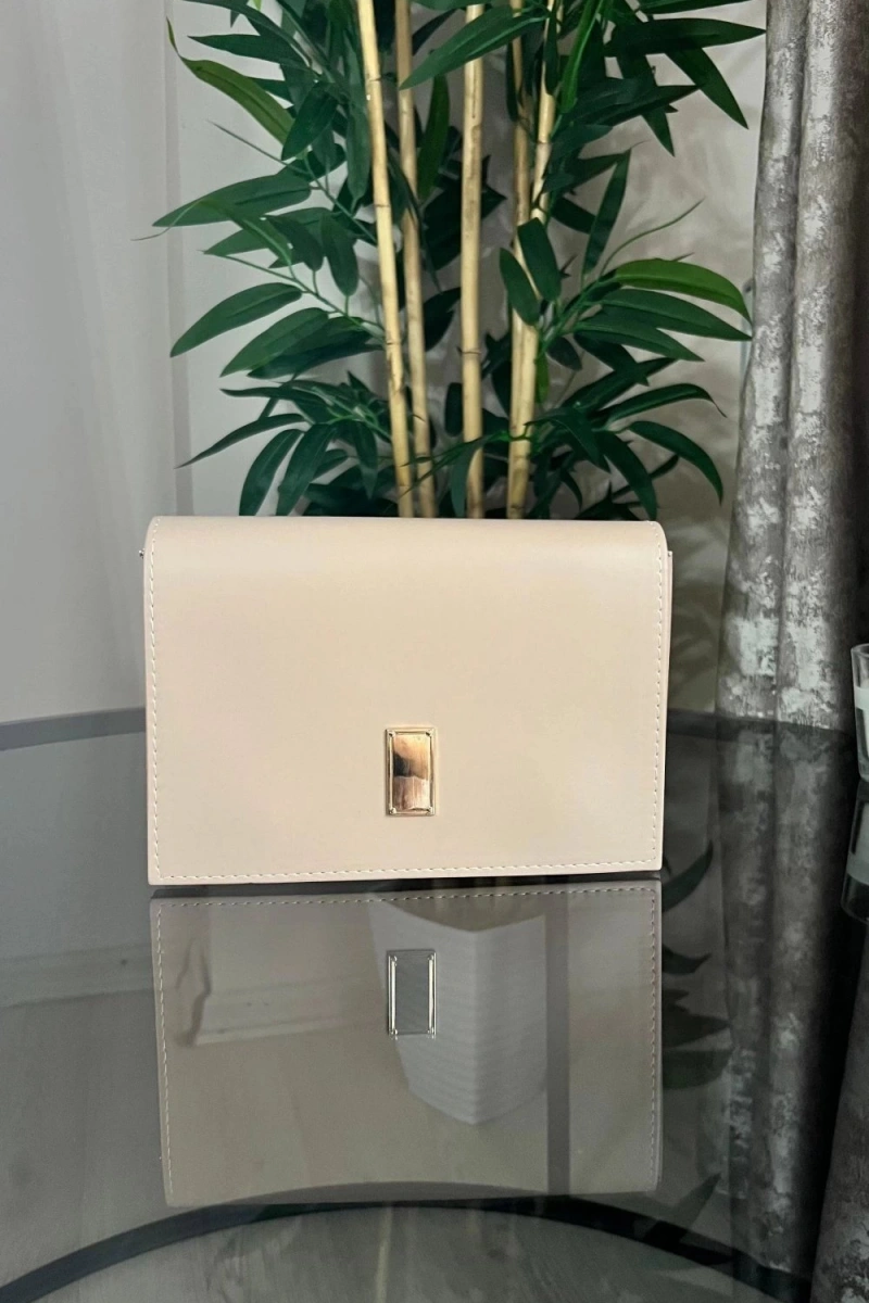 Karmin Model Bej Renk Deri Kol Çantası