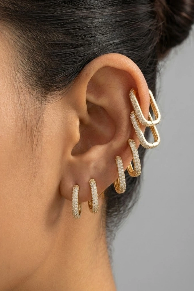 Altılı Taş Detay Sütun Model Gold Altın Kaplama Çoklu Küpe