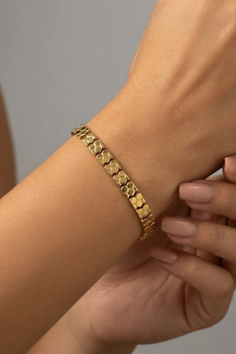 Petek Detay Gold Altın Kaplama Bileklik