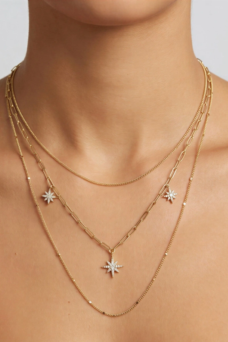 Taşlı Yıldız Model Gold Altın Kaplama Üçlü Kolye